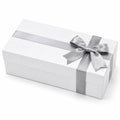 Geschenkbox 30 x 20 x 10 cm aus Karton Weiß Silber mit Satinband dekorativ